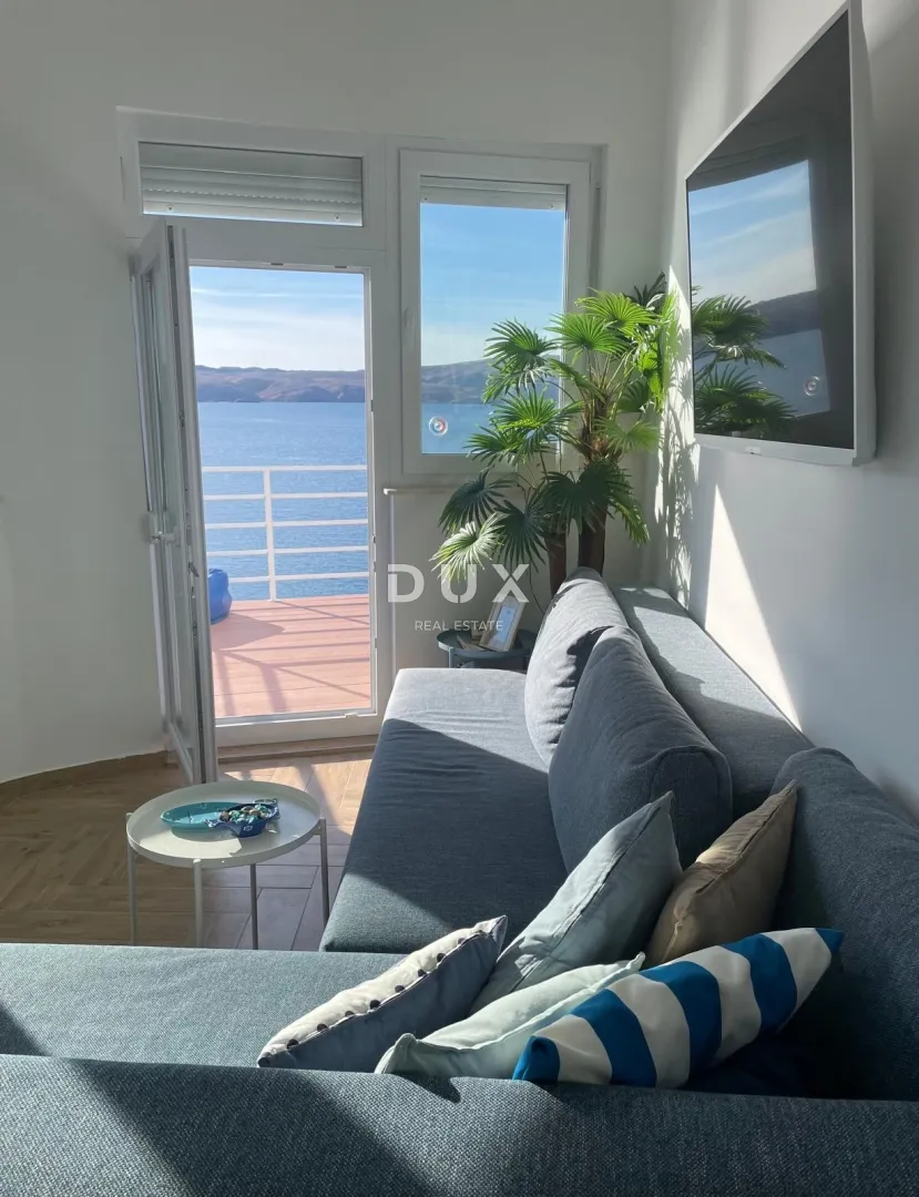 senj, okolica - apartman prvi red do mora - slika 9