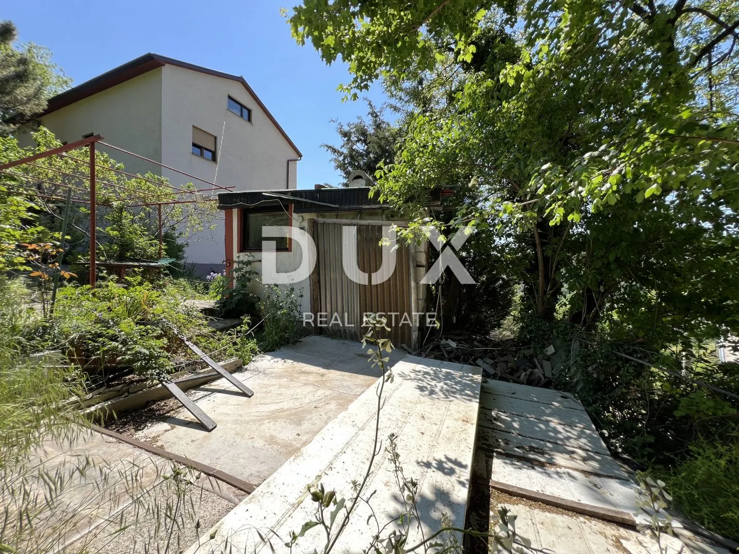 rijeka - stan površine 179 m2 s okućnicom od 550 m2 - slika 8
