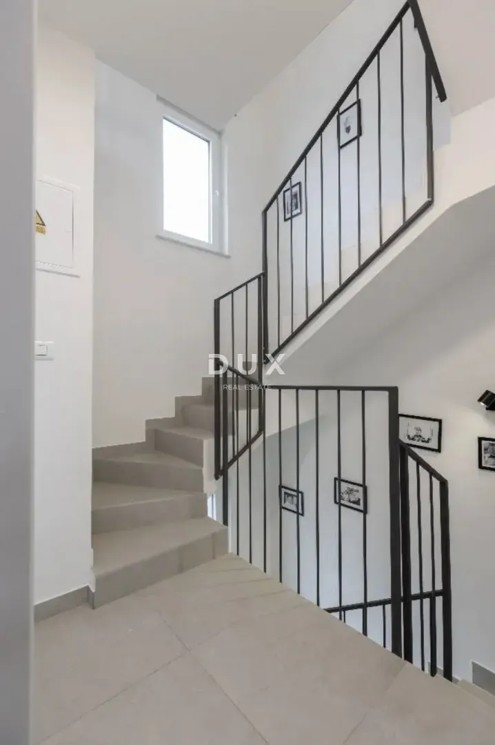 dugo selo - moderan troetažan stan s vrtom - slika 12