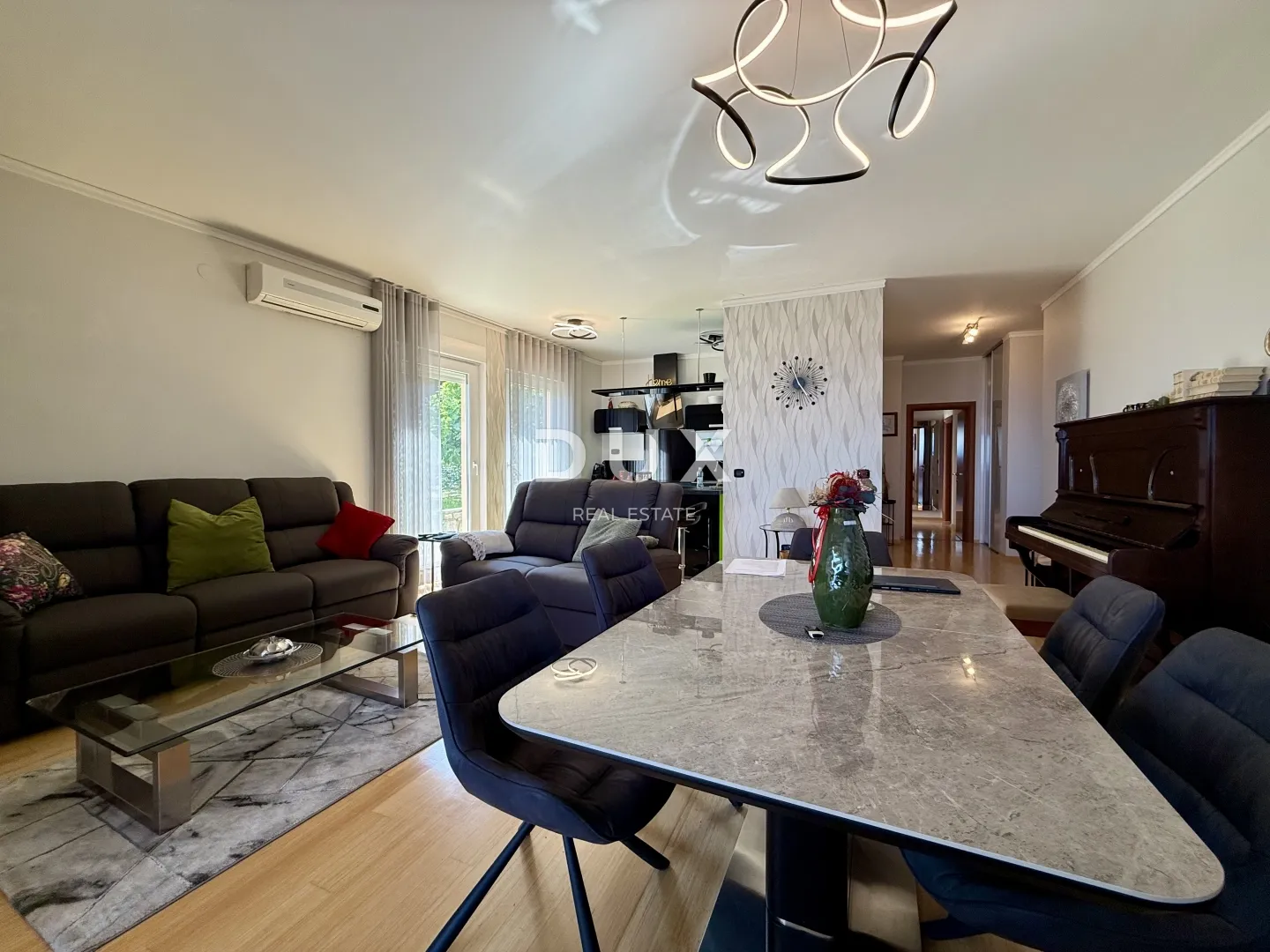 opatija, predivan dvosobni apartman, 100 m2, bazen, garaža, pogled na more - slika 5