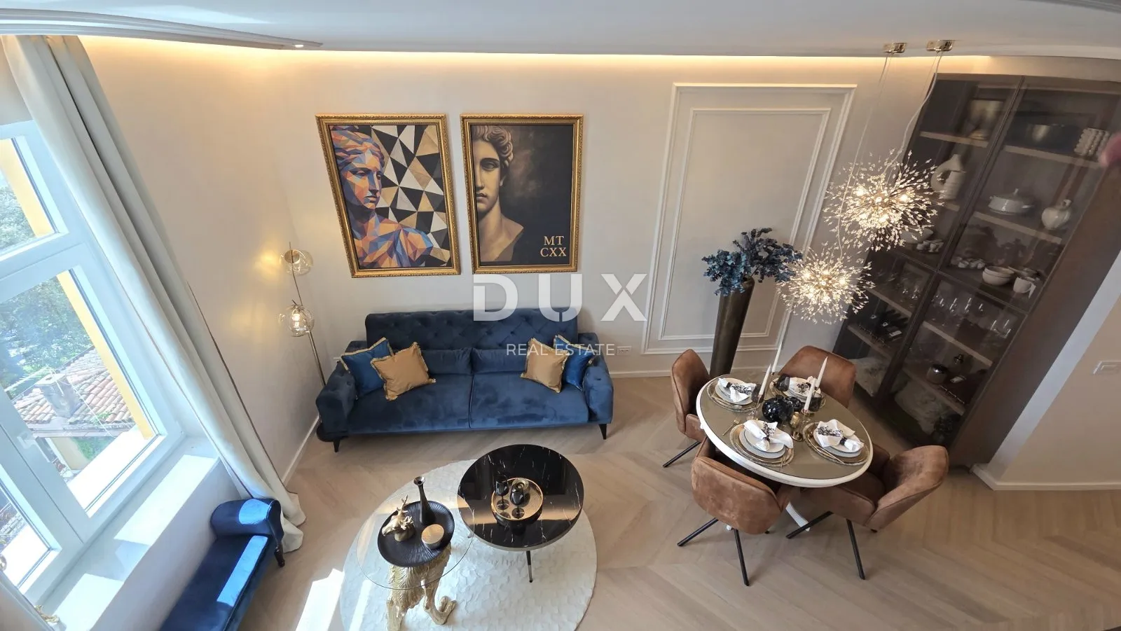 OPATIJA, CENTAR - Luksuzni dvoetažni stan u povijesnoj vili, 86m2