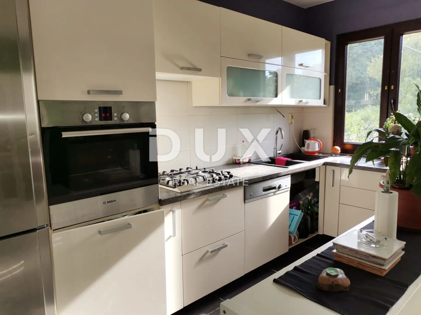 istra, labin - obiteljsko imanje kuća + dva apartmana sa bazenom! - slika 13
