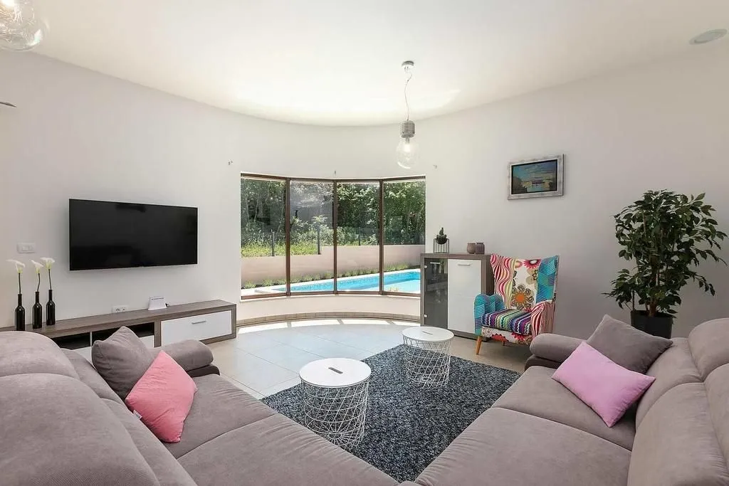 istra, labin - prekrasna vila s bazenom 205 m2 - slika 10