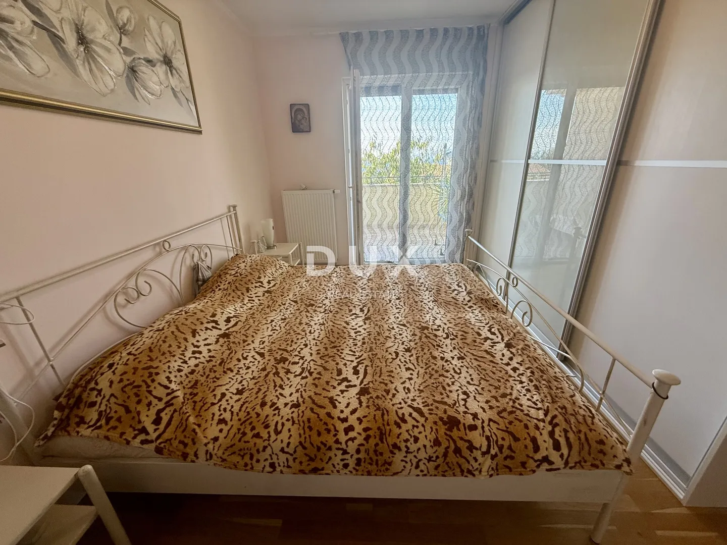 kvarner, kostrena, 4-sobni dvoetažni stan, okućnica - slika 9