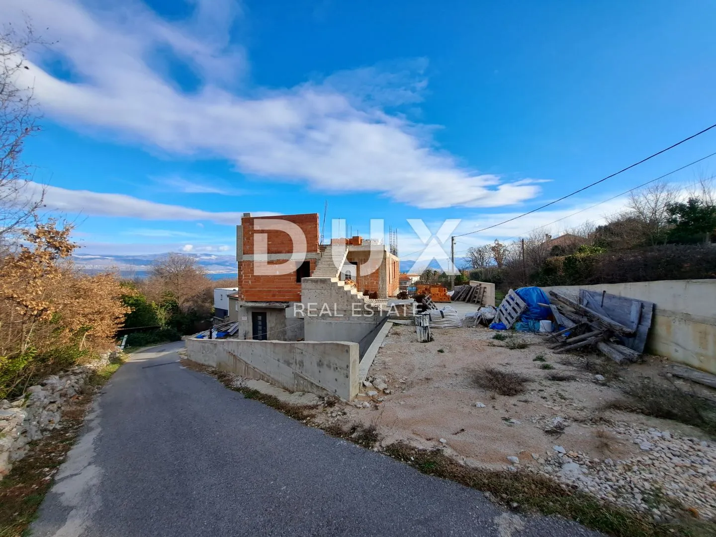 otok krk - rohbau s bazenom i pogledom na more - slika 8