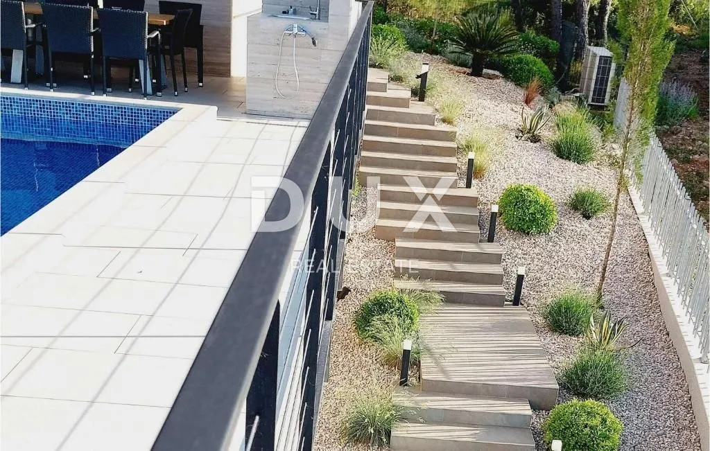 dalmacija ,pašman moderna vila s bazenom i pogledom na more - slika 36