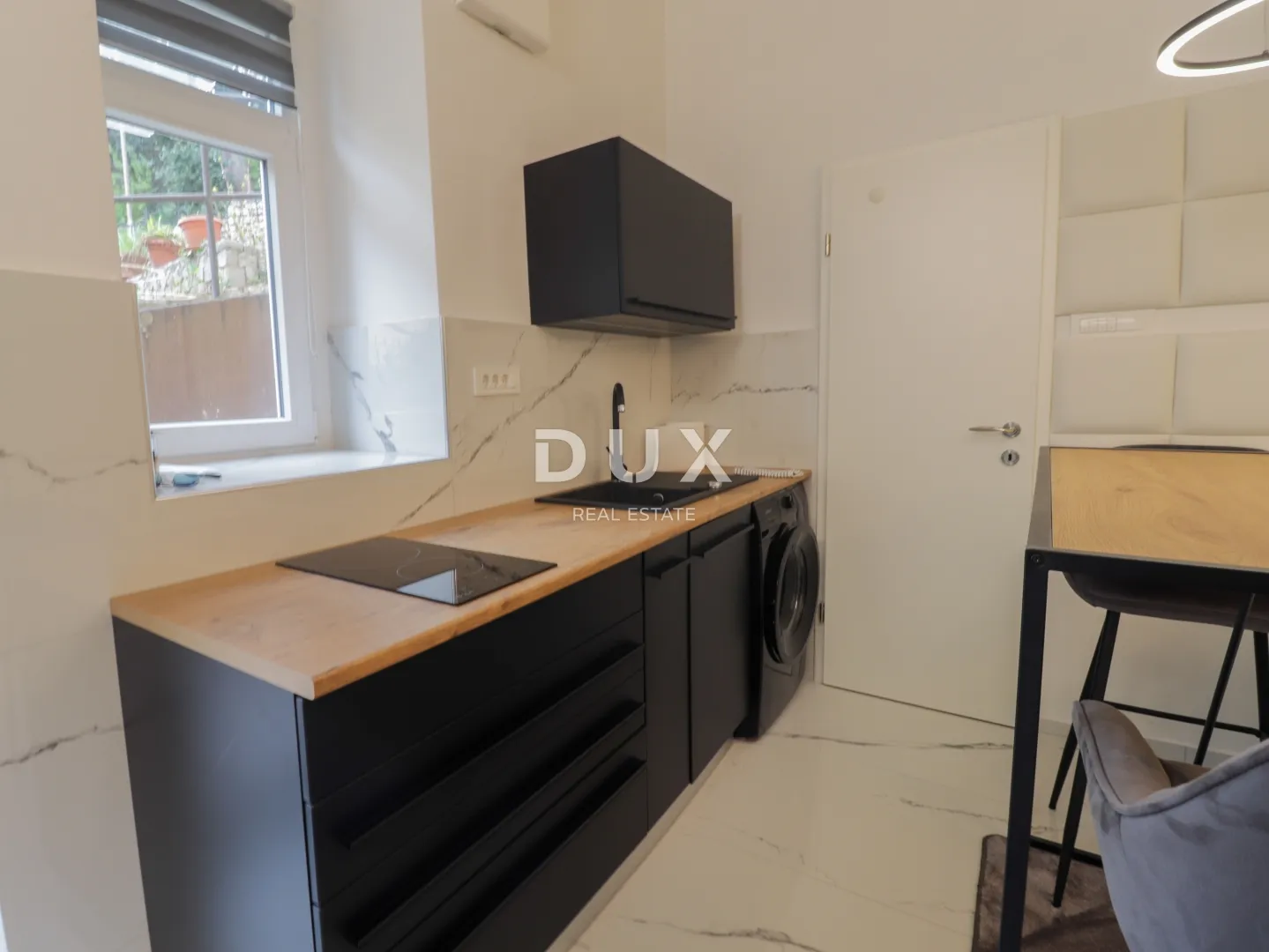 opatija, centar - studio apartman u povijesnoj vili drugi red do mora, uređen! - slika 6