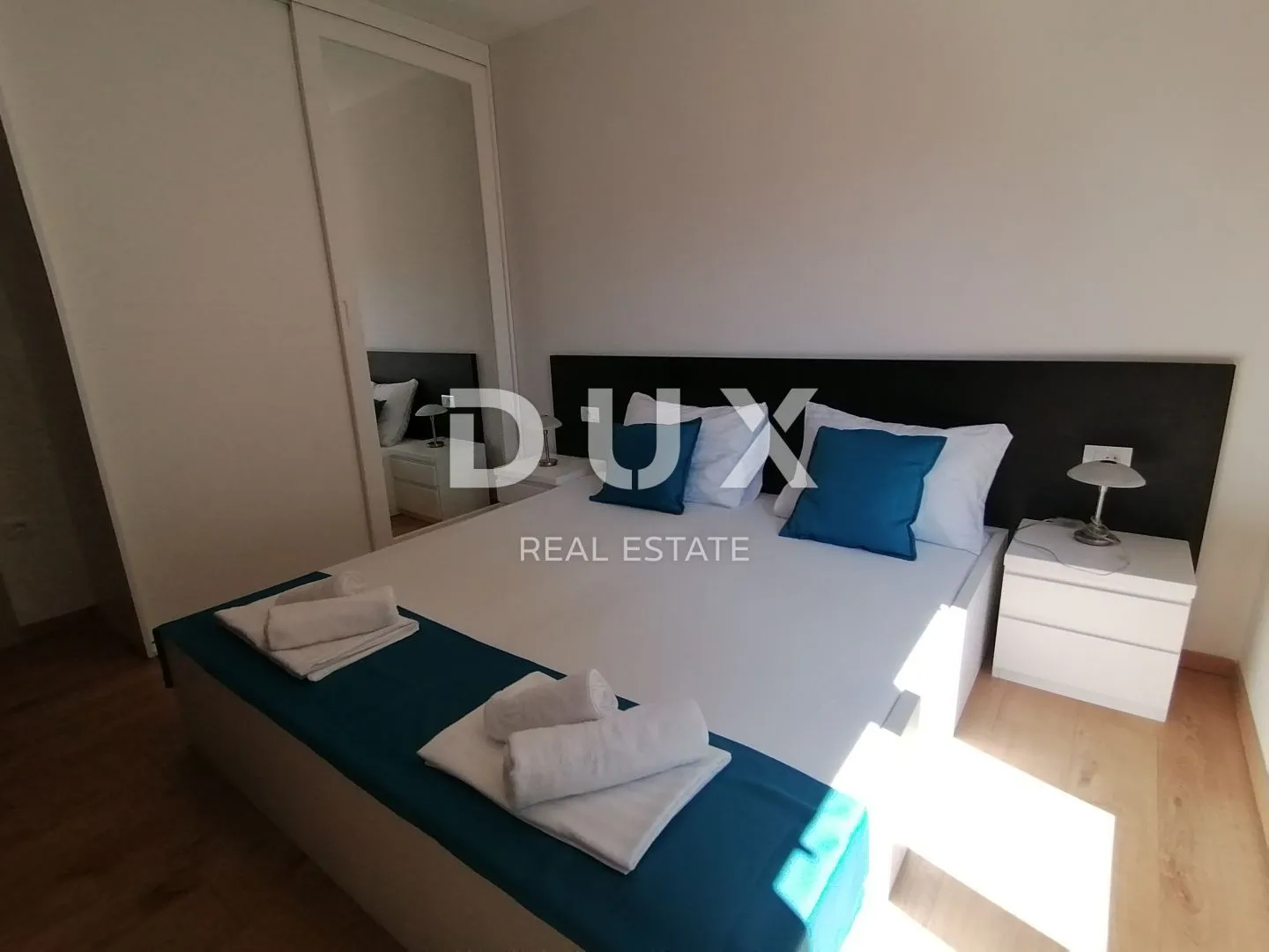 istra, pula - luksuzni stan od 200 m2 prvi red do mora! - slika 28