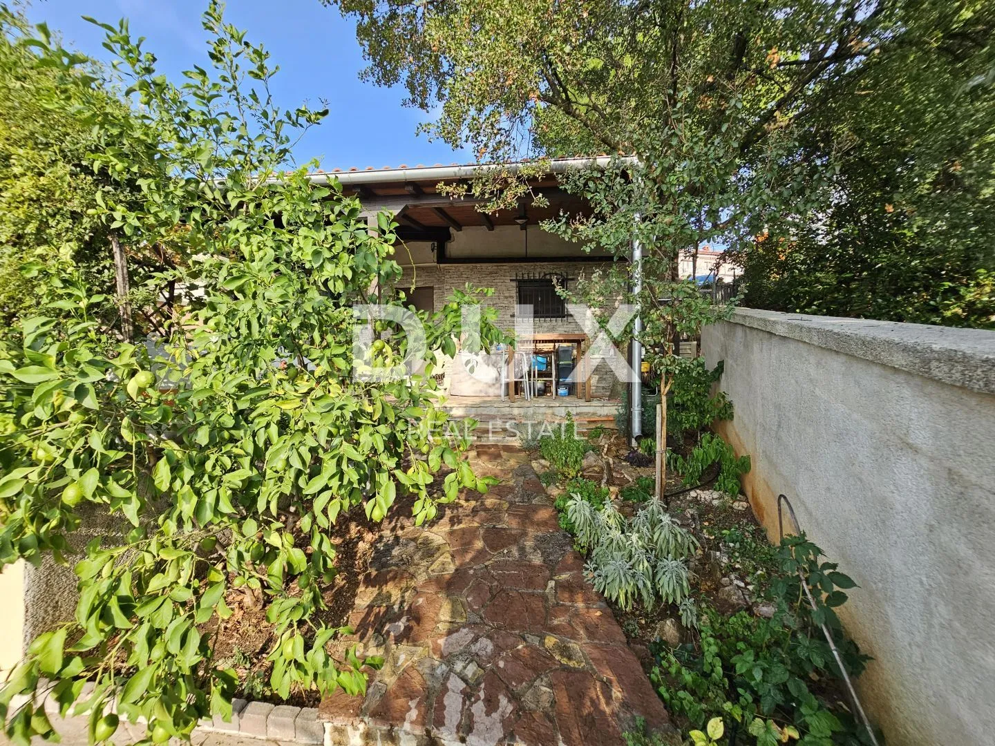 kostrena - vila s bazenom primorskog stila - slika 27