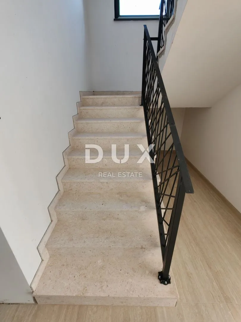 zadar, vrsi - vrhunska vila s bazenom! garaža, 4 spavaće sobe, 4 kupaonice...! a - slika 7