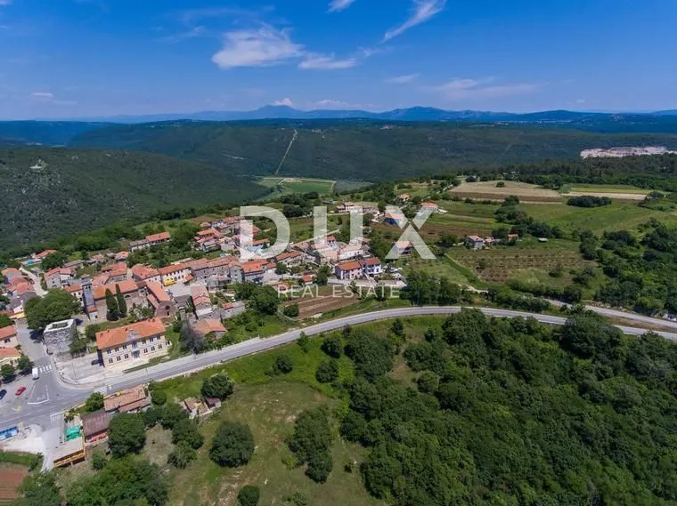 ISTRA, BARBAN - Građevinsko zemljište na prodaju!