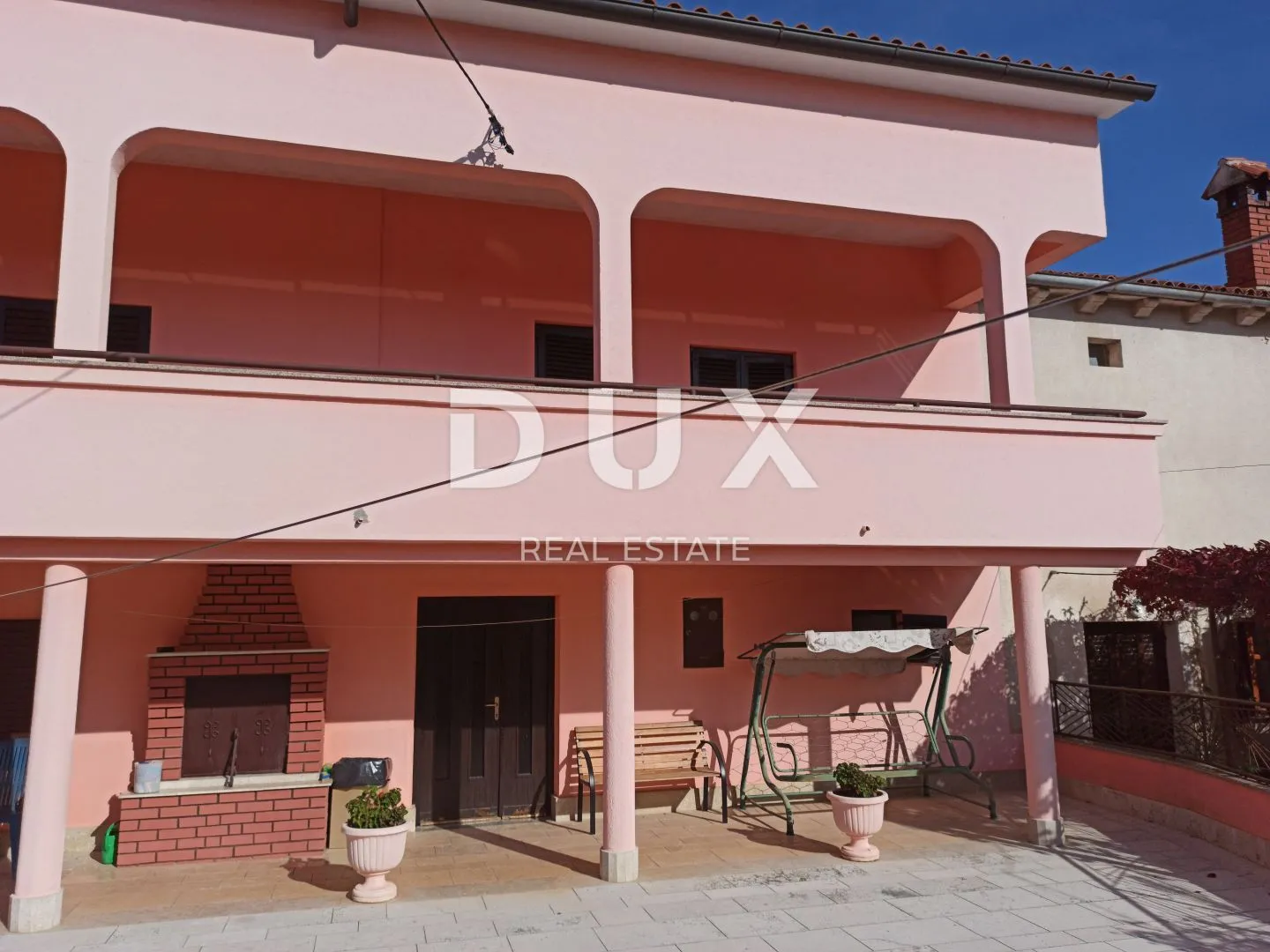 istra, svetvinčenat - obiteljska kuća s dva apartmana - slika 32