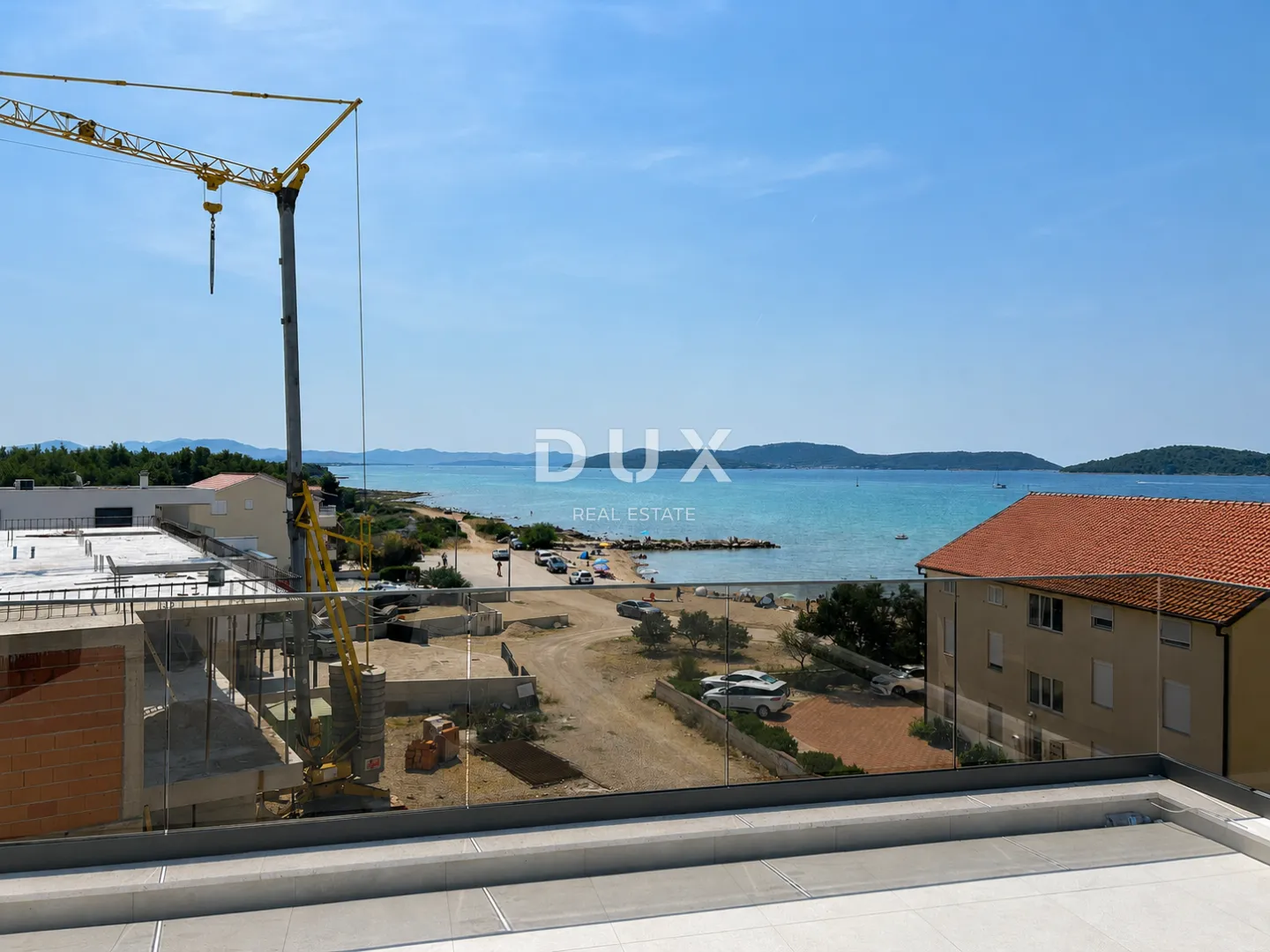 vodice, srima – penthouse s krovnom terasom, pogledom na more i liftom - slika 8
