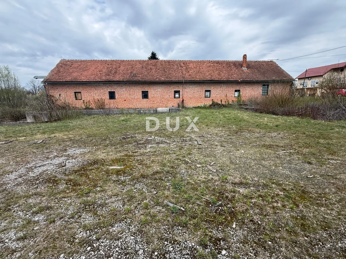 LEKENIK, SISAK - top prilika! 24.000 m² u Lekenik + objekt 254 m² (10.000 m² građevinsko)