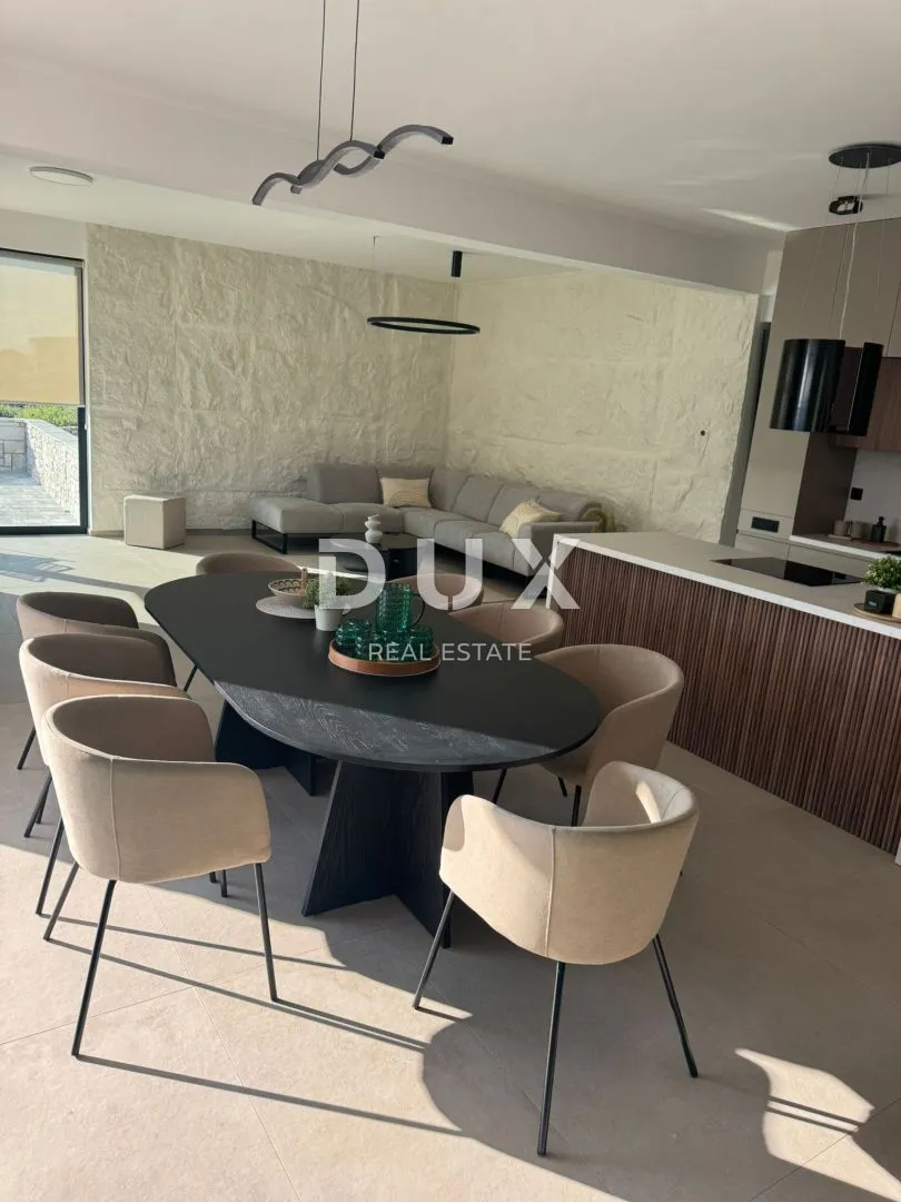 otok pag, kolan - vila 200m2 s bazenom + okoliš 400m2 - slika 24