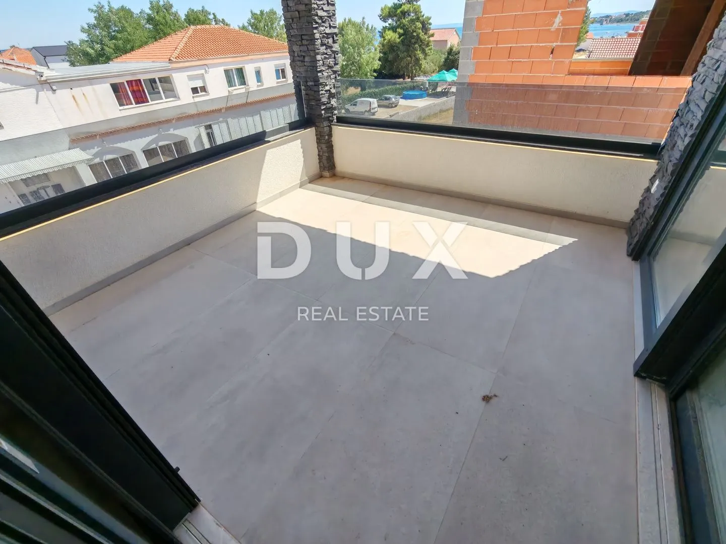 zadar, vir - komforan penthouse s pogledom na more 180 metara od plaže jadro! as3 - slika 18