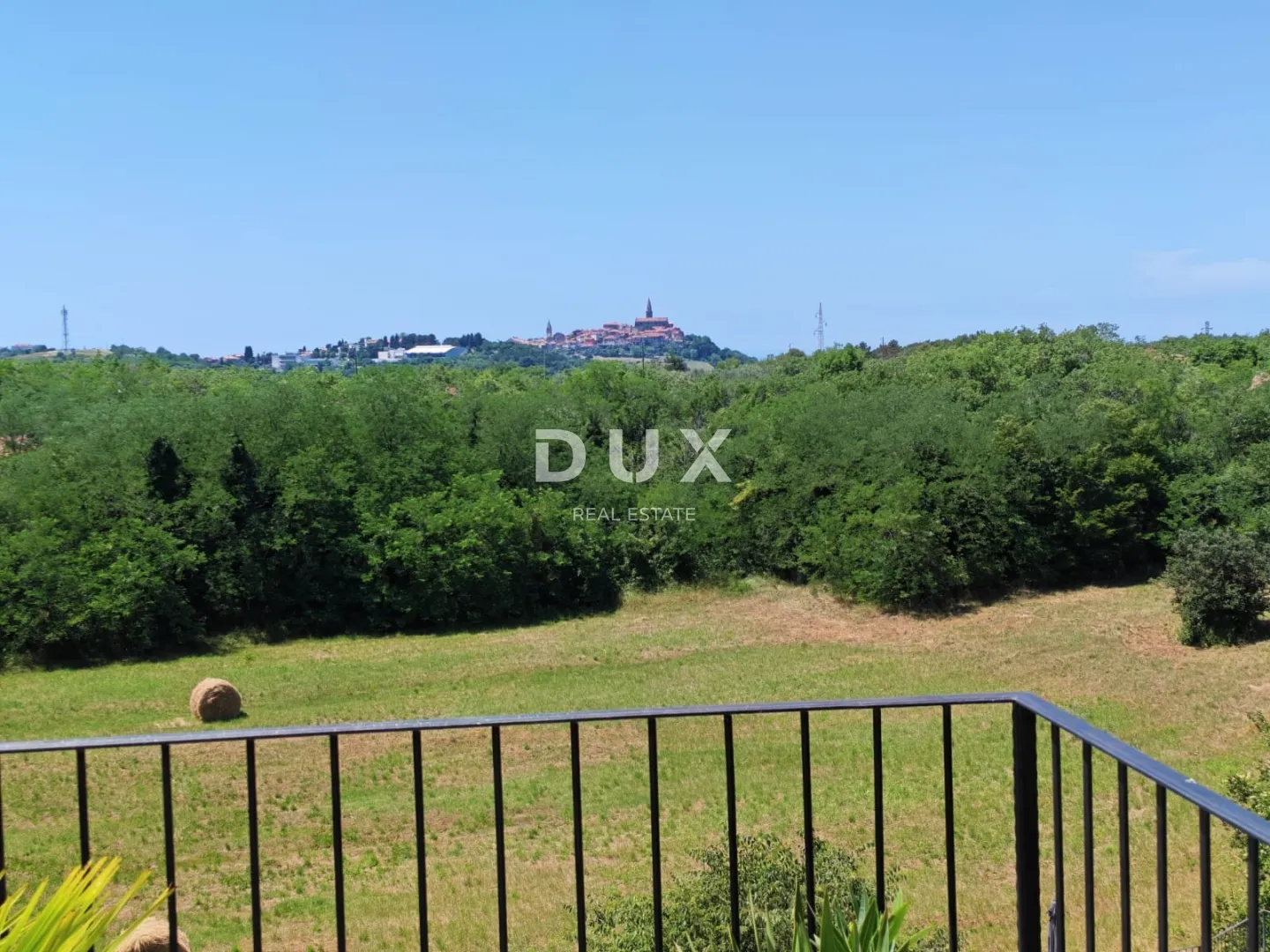 istra, buje - kuća s bazenom i prekrasnim pogledom - slika 28