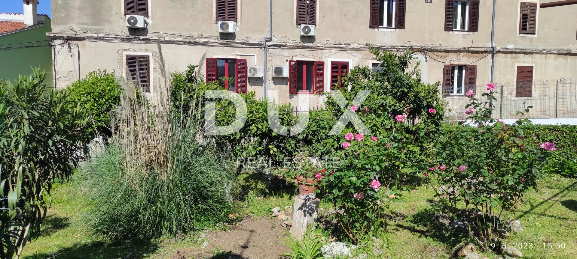 istra, pula - kuća 120m2 sa garažom i okućnicom! - slika 21