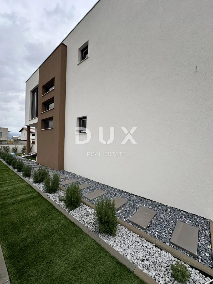 zadar, sabunike - luksuzna vila s bazenom i pogledom na more - slika 10