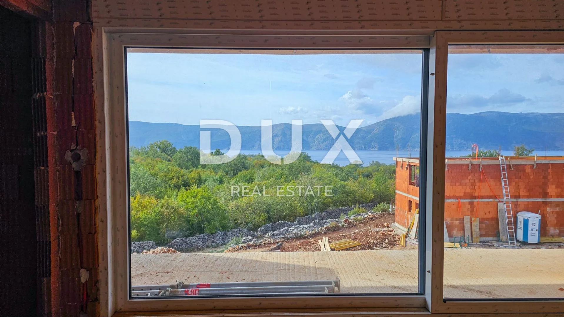 otok krk, brzac - moderno dizajnirana dvojnica s bazenom 40m2 - slika 11