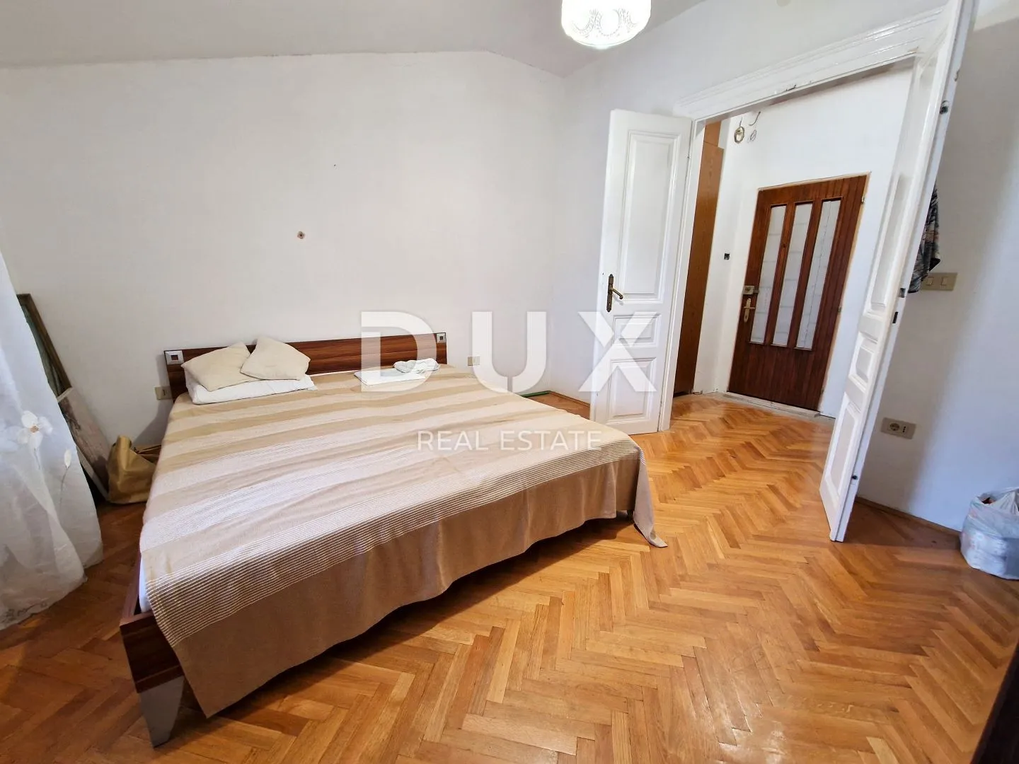 opatija - stan 65 m2 u strogom centru - slika 8
