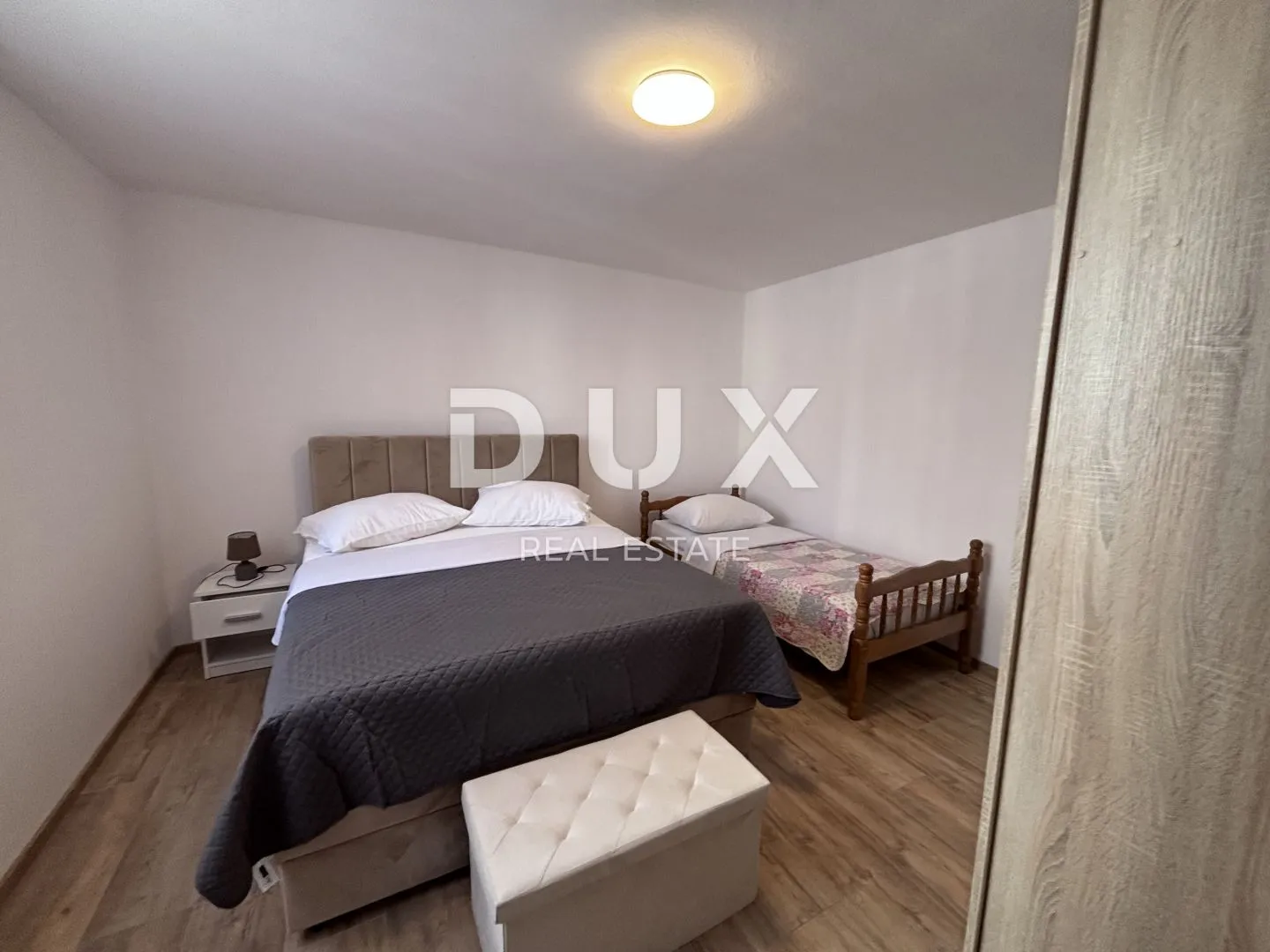 zadar, zaton - apartmanska vila pokraj mora - slika 28