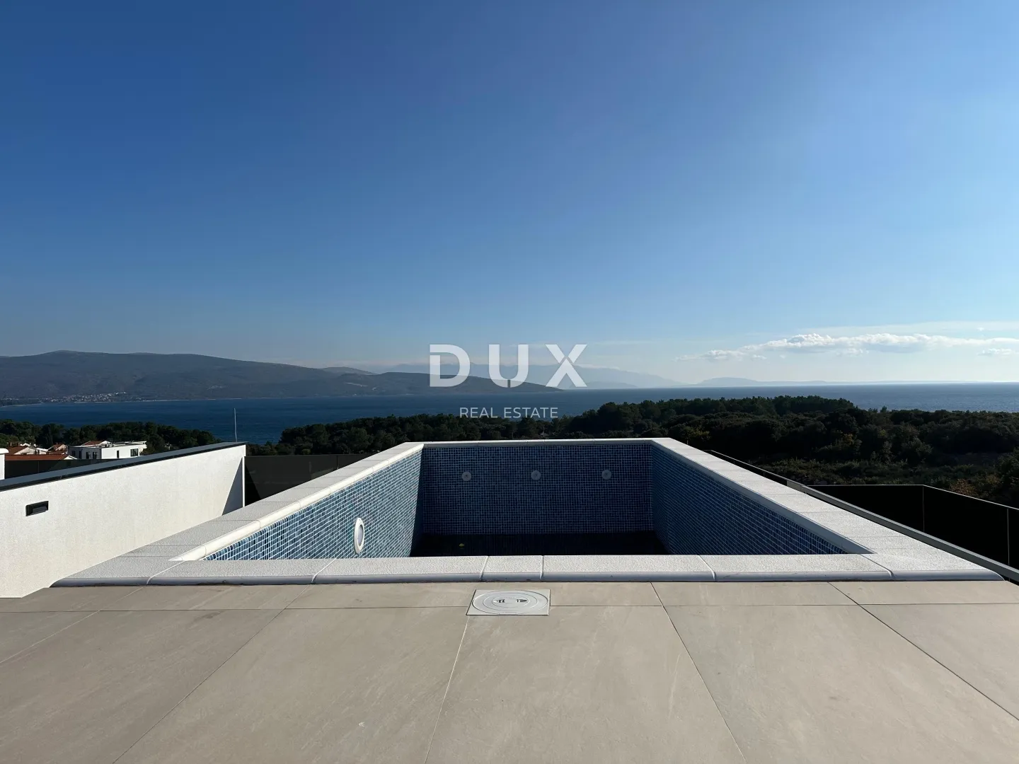 grad krk, centar - dvoetažni penthouse s bazenom i panoramskim pogledom - slika 4