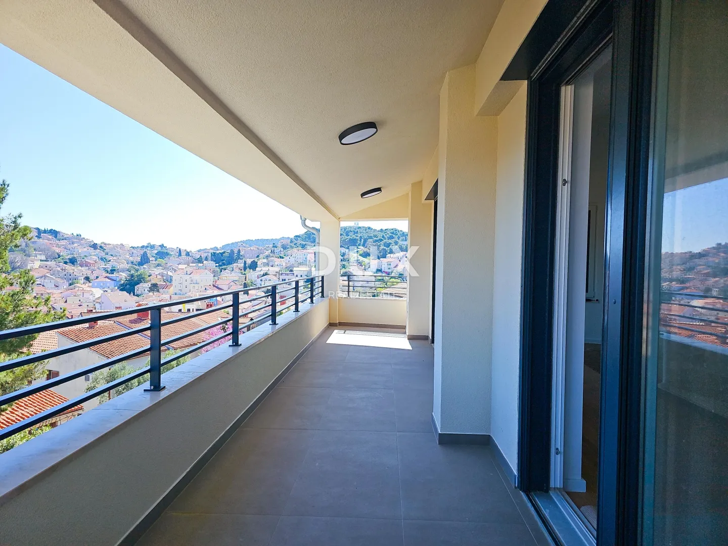 mali lošinj - penthouse u centru na 100m od mora s garažom - slika 14