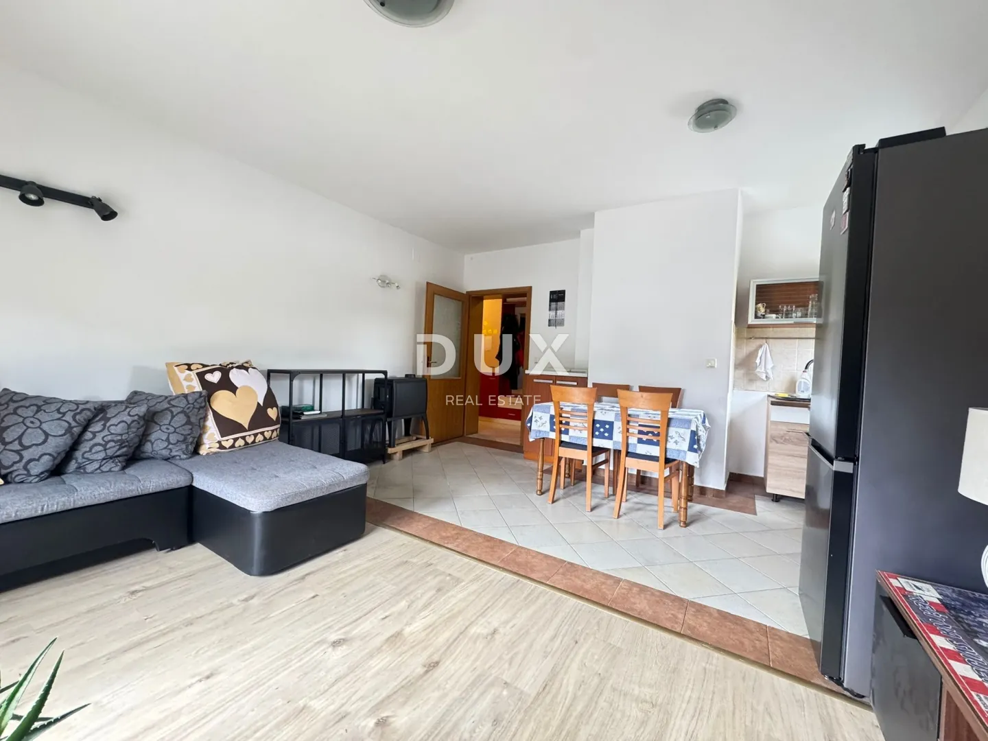 VIŠKOVO, MARINIĆI – 2S+DB, balkon, parkirno mjesto, novija gradnja - Marinići, Viškovo