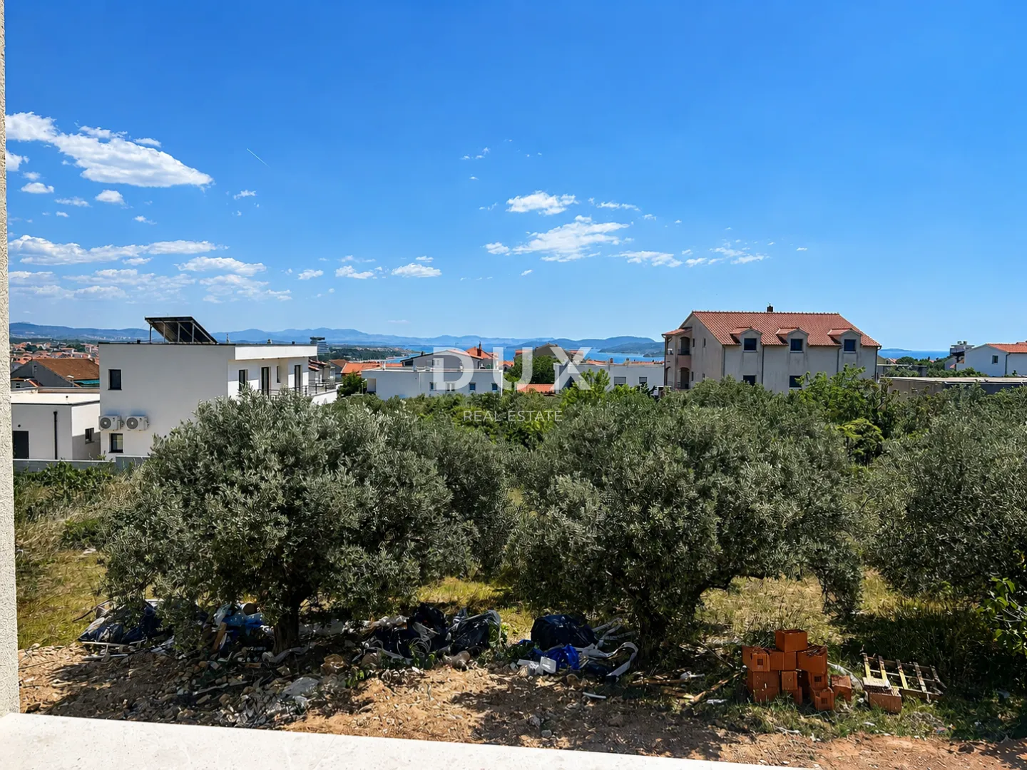 šibenik, vodice – 3 spavaće sobe, pogled na more, novogradnja! - slika 24