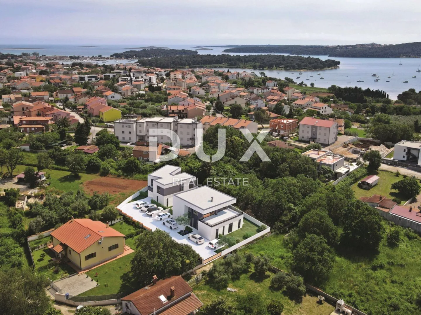 istra, medulin - kuća moderne arhitekture s tri stambene jedinice - slika 5