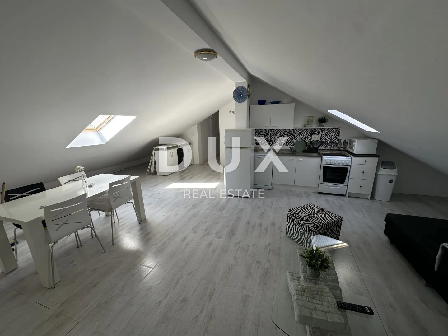 vrsi - apartman 3s+db - pogled na more! - slika 6