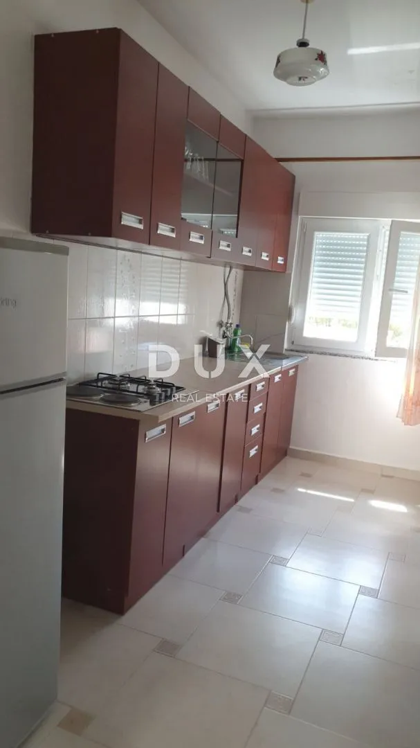 otok rab, barbat - samostojeća apartmanska kuća na odličnoj lokaciji - slika 30
