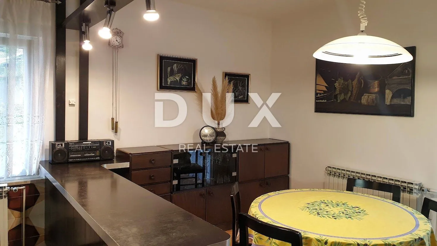 opatija, okolica- obiteljska kuća s dva stana na parceli od 1800 m2 - slika 24