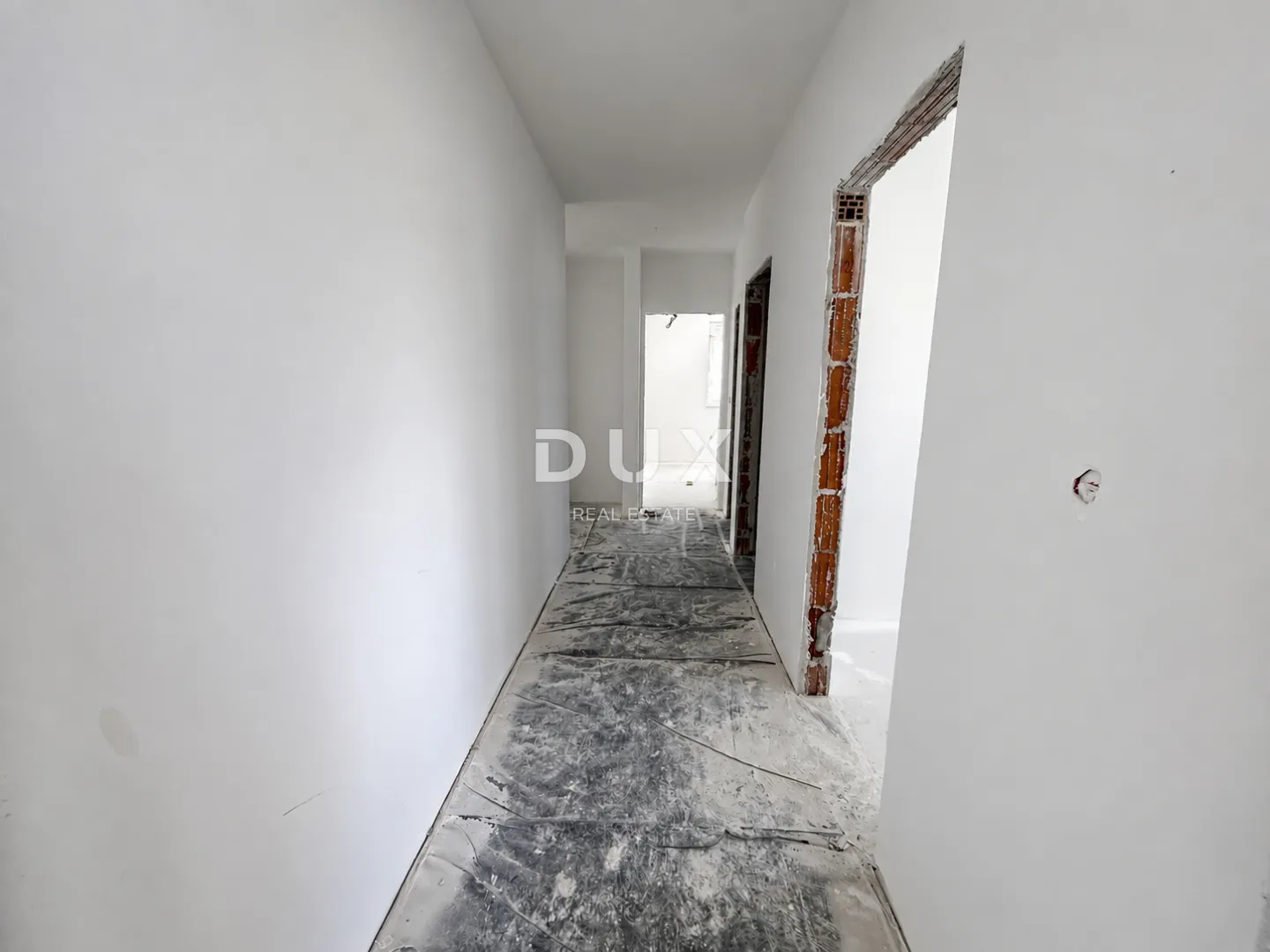 šibenik, vodice – 3 spavaće sobe, pogled na more, novogradnja! - slika 12