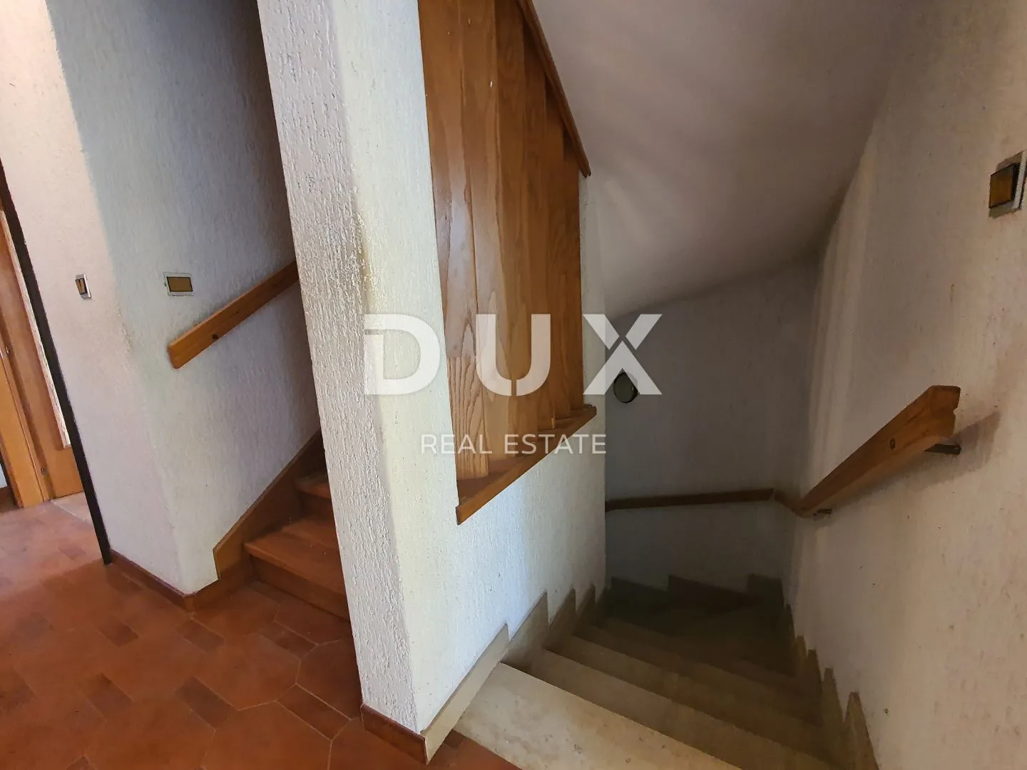 opatija, centar - samostojeća kuća 302m2 s prekrasnim pogledom u centru opatije - slika 21