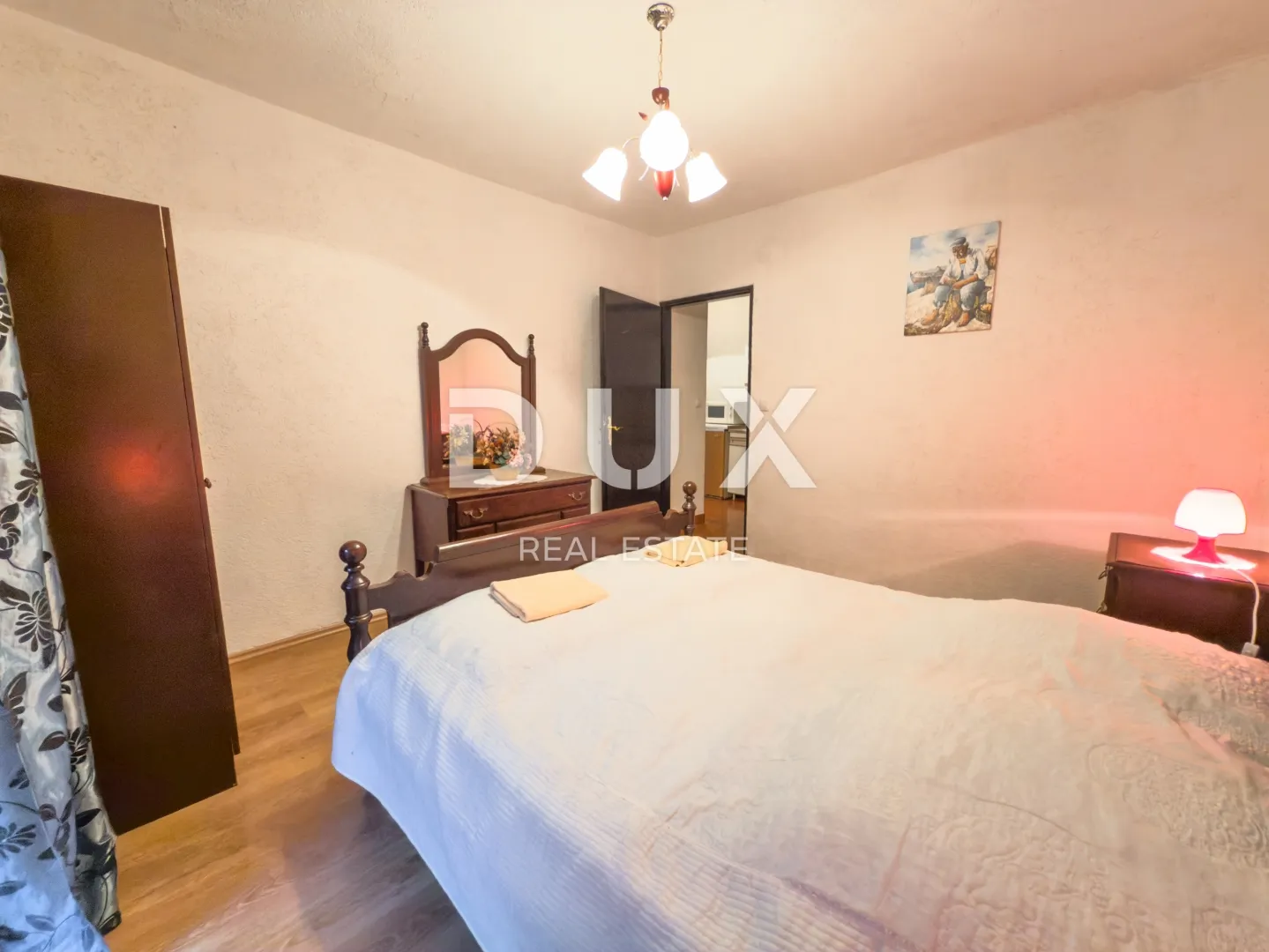 otok krk, baška - kuća s 5 apartmana i velikom okućnicom - slika 30