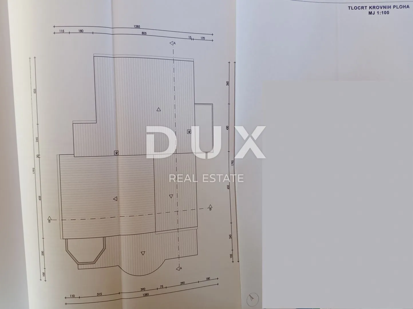 zadar, debeljak - prekrasna vila s bazenom - slika 40