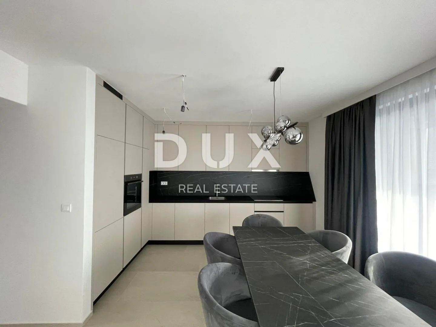istra, medulin- luksuzan penthouse sa pogledom na more! novogradnja! - slika 6