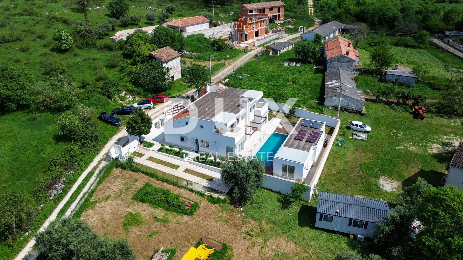 istra, poreč - ekskluzivna dizajnerska obiteljska vila s wellness oazom i grijanim bazenom - slika 3