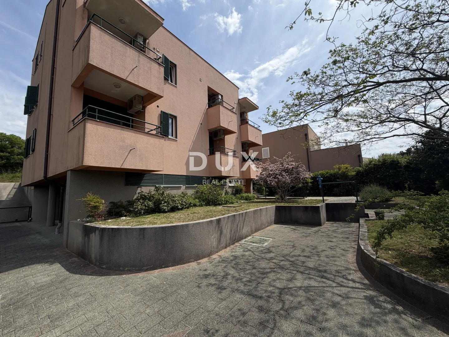 zadar, diklo – apartmanska kuća s 10 jedinica i pogledom na more! - slika 16