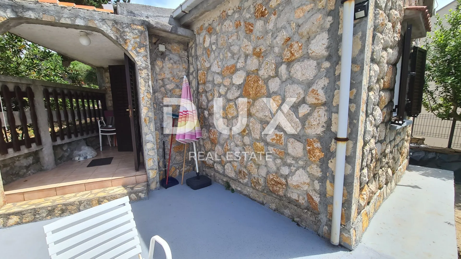 otok pag, novalja - apartmanska kuća blizu mora - slika 9