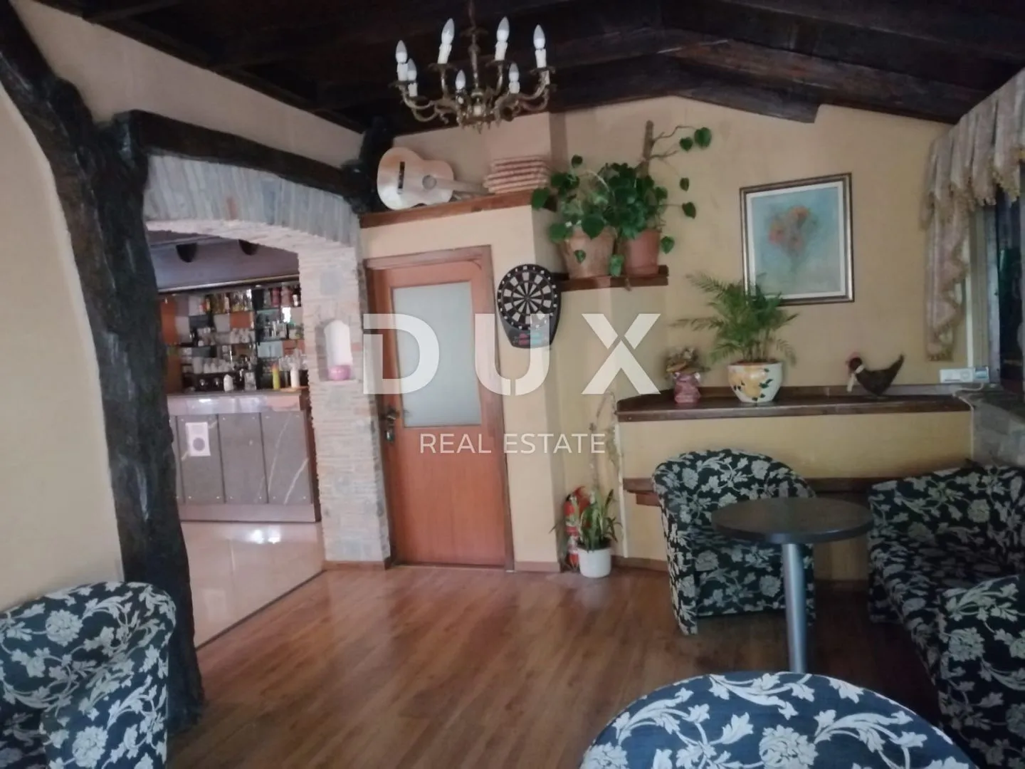istra, roč - hostel - stambeno-poslovna zgrada 550 m2 - slika 47