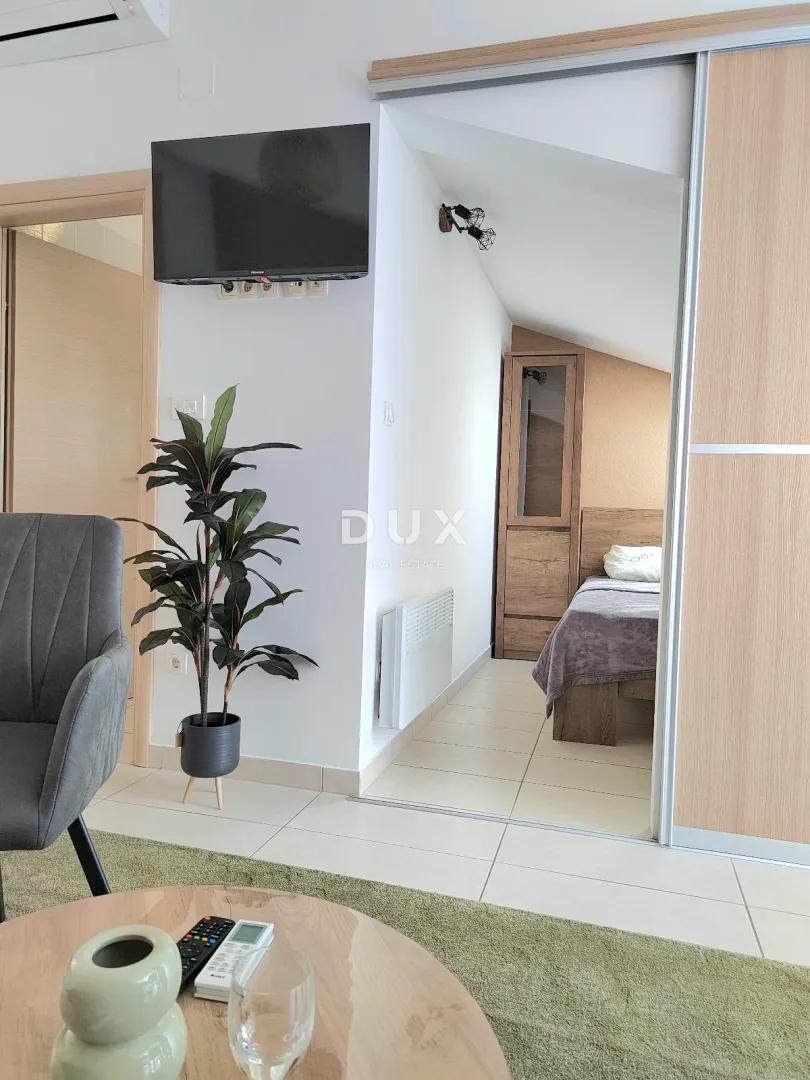crikvenica - prvi red do mora, moderno uređen apartman u srcu crikvenice - slika 8