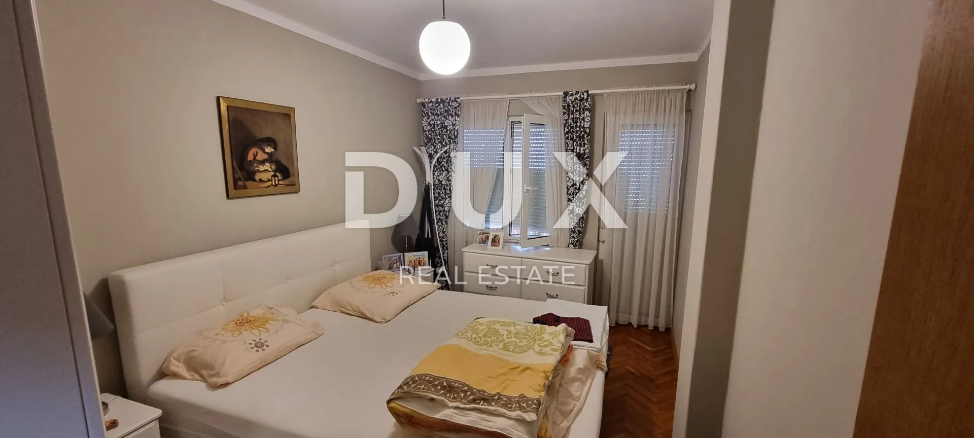 novi vinodolski - kuća sa tri apartmana, okućnicom, parkingom i pogledom na more - slika 9
