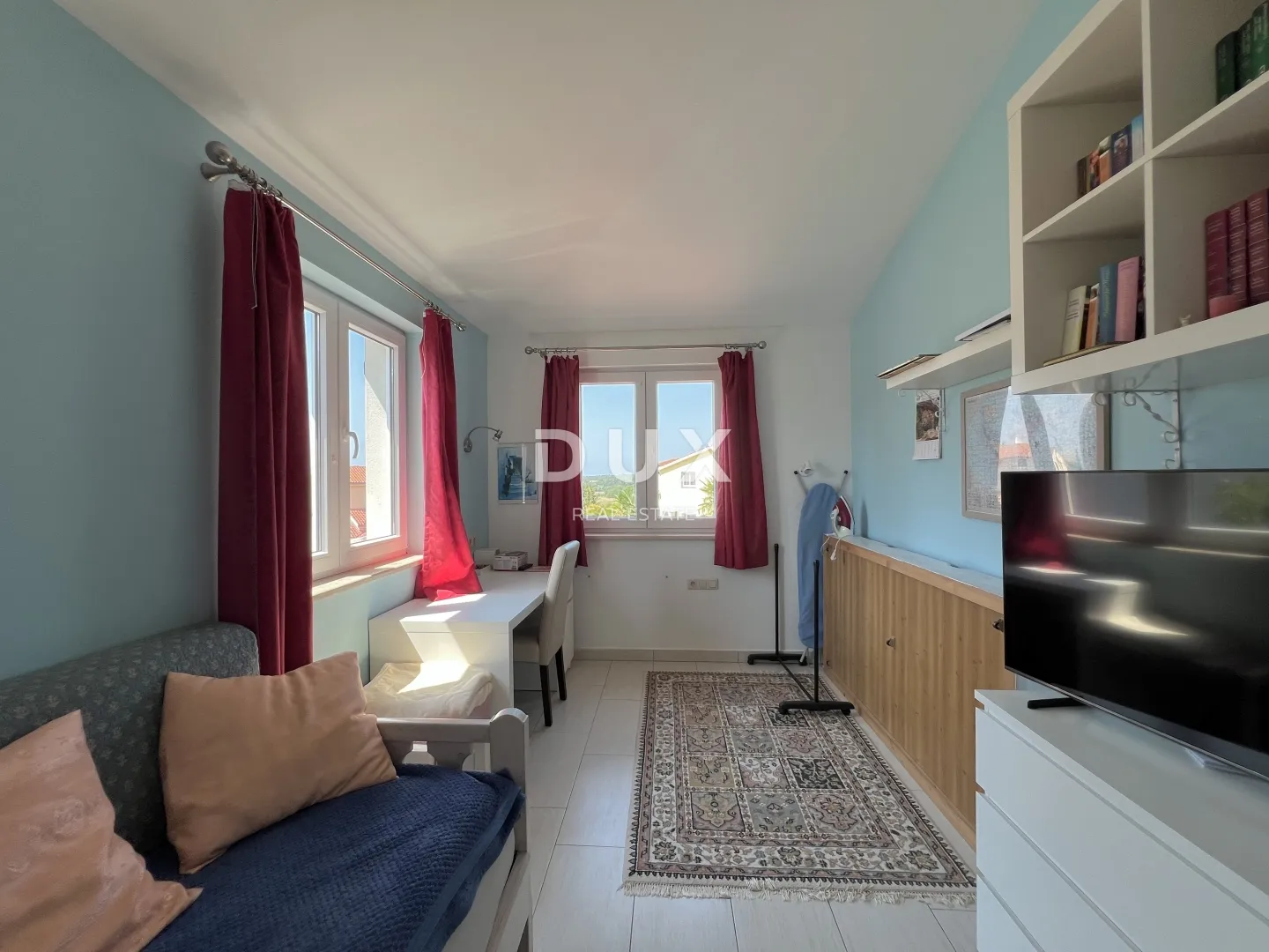 istra, poreč, samostojeća kuća, 180 m2, dva stana, bazen - slika 23