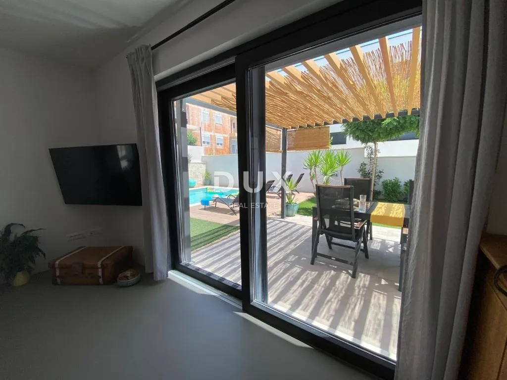 biograd, sv. filip i jakov, kuća, 95 m², vrt, bazen - slika 9