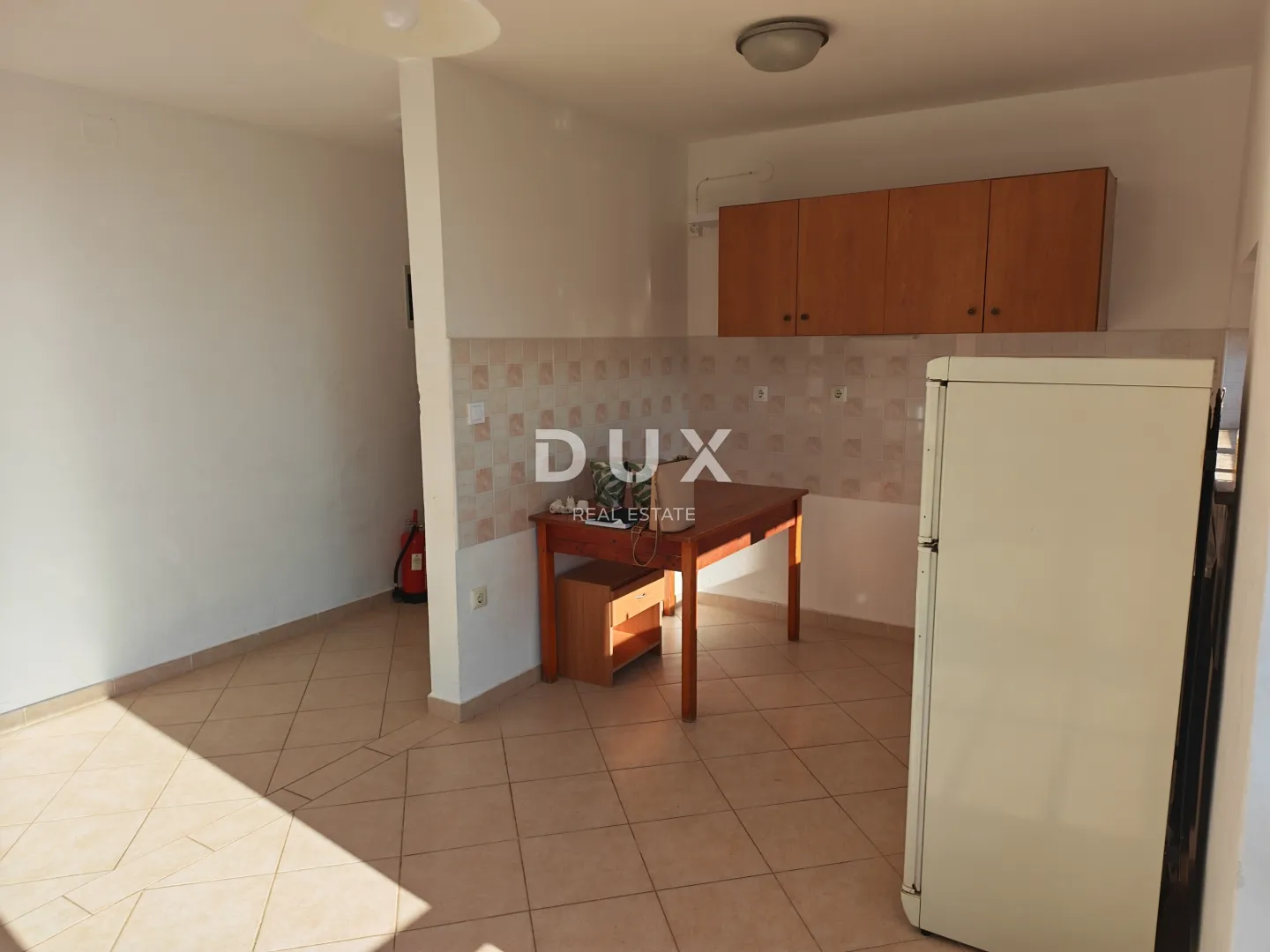 istra, ližnjan - apartmanska kuća u blizini mora! - slika 7