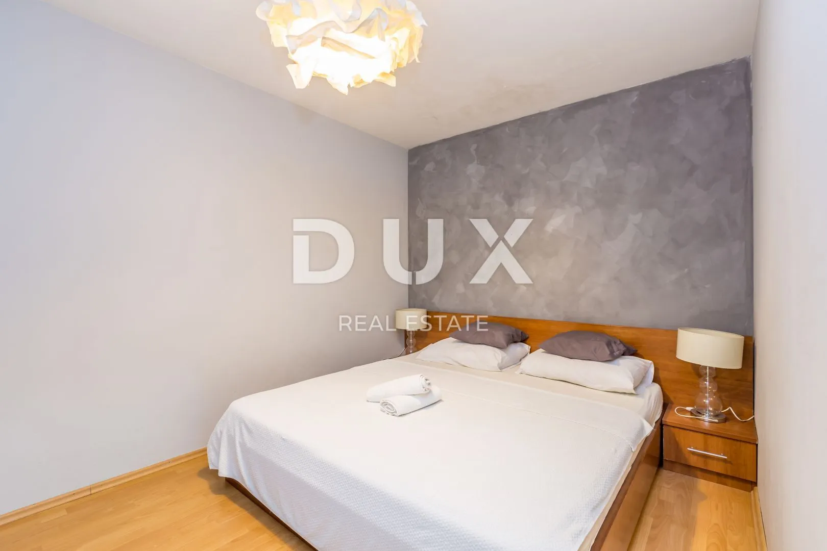 otok krk, njivice - etaža kuće u prizemlju s dva apartmana - slika 9