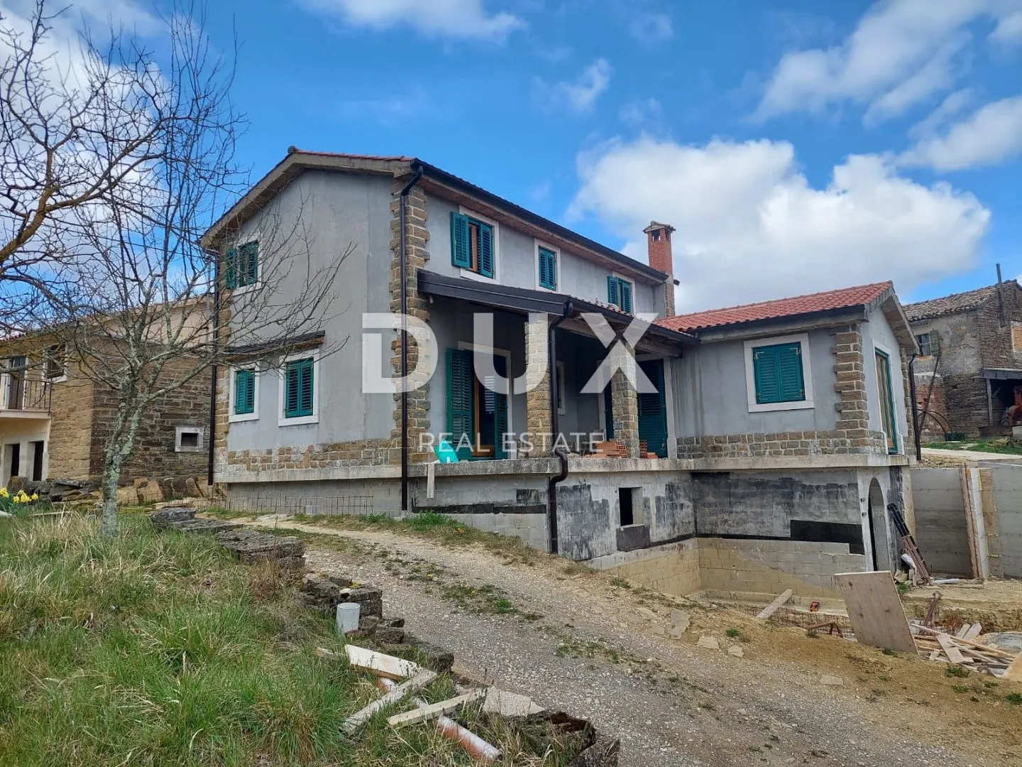 istra, pazin - samostojeća kuća s bazenom - slika 4